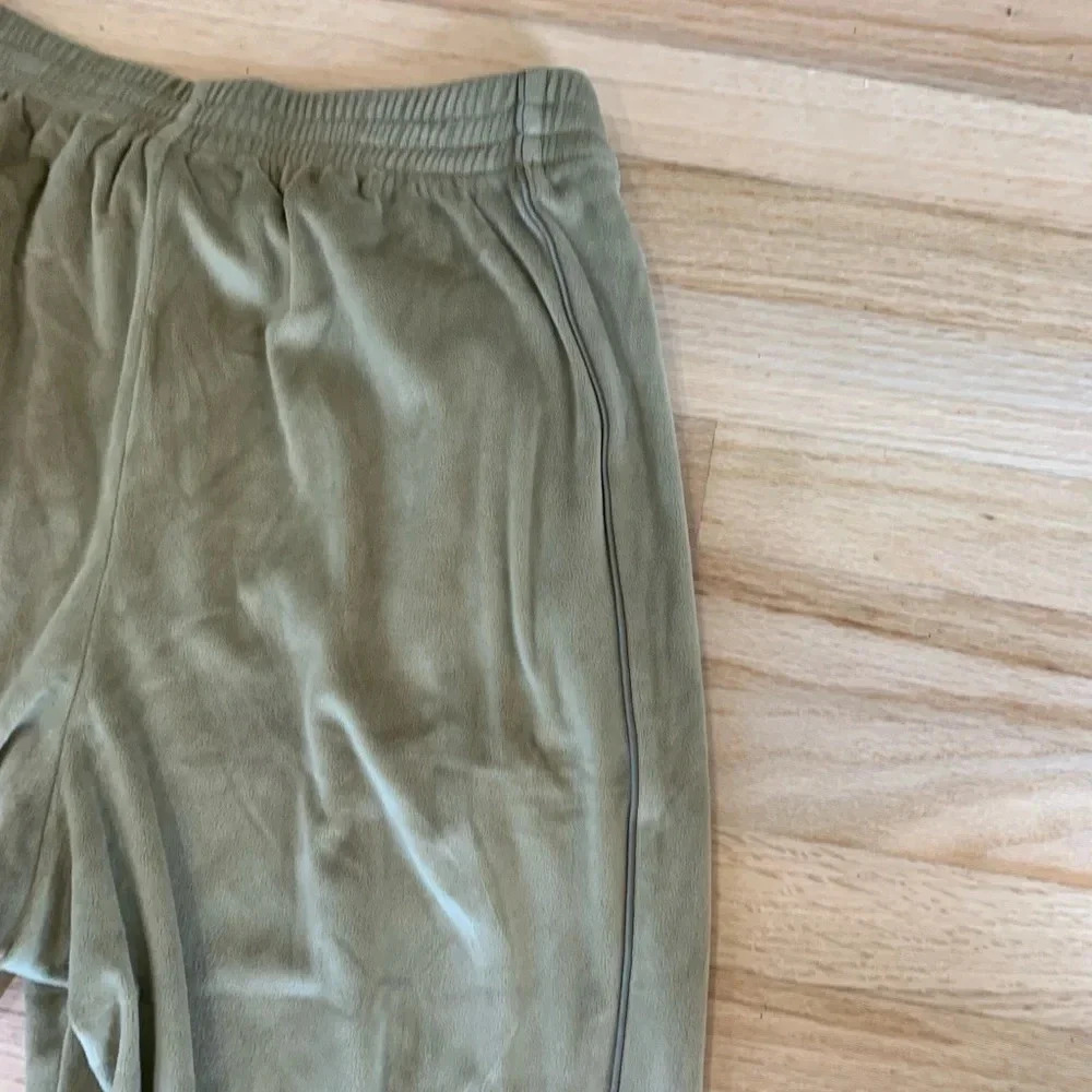 Skims Gold Velour Joggers with Pin Stripe and Zipper Pockets Size Large - Picture 12 of 12